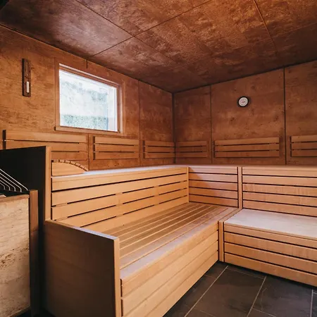 בקתה Chalet Pfunds פונדס