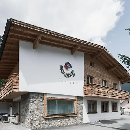 Chalet Pfunds בקתה